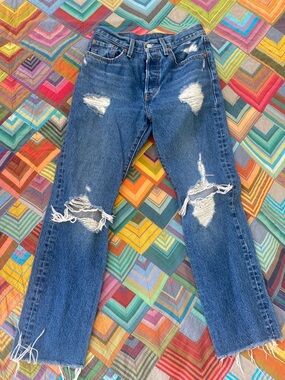 Levi’s 501 distressed jean. Size 26